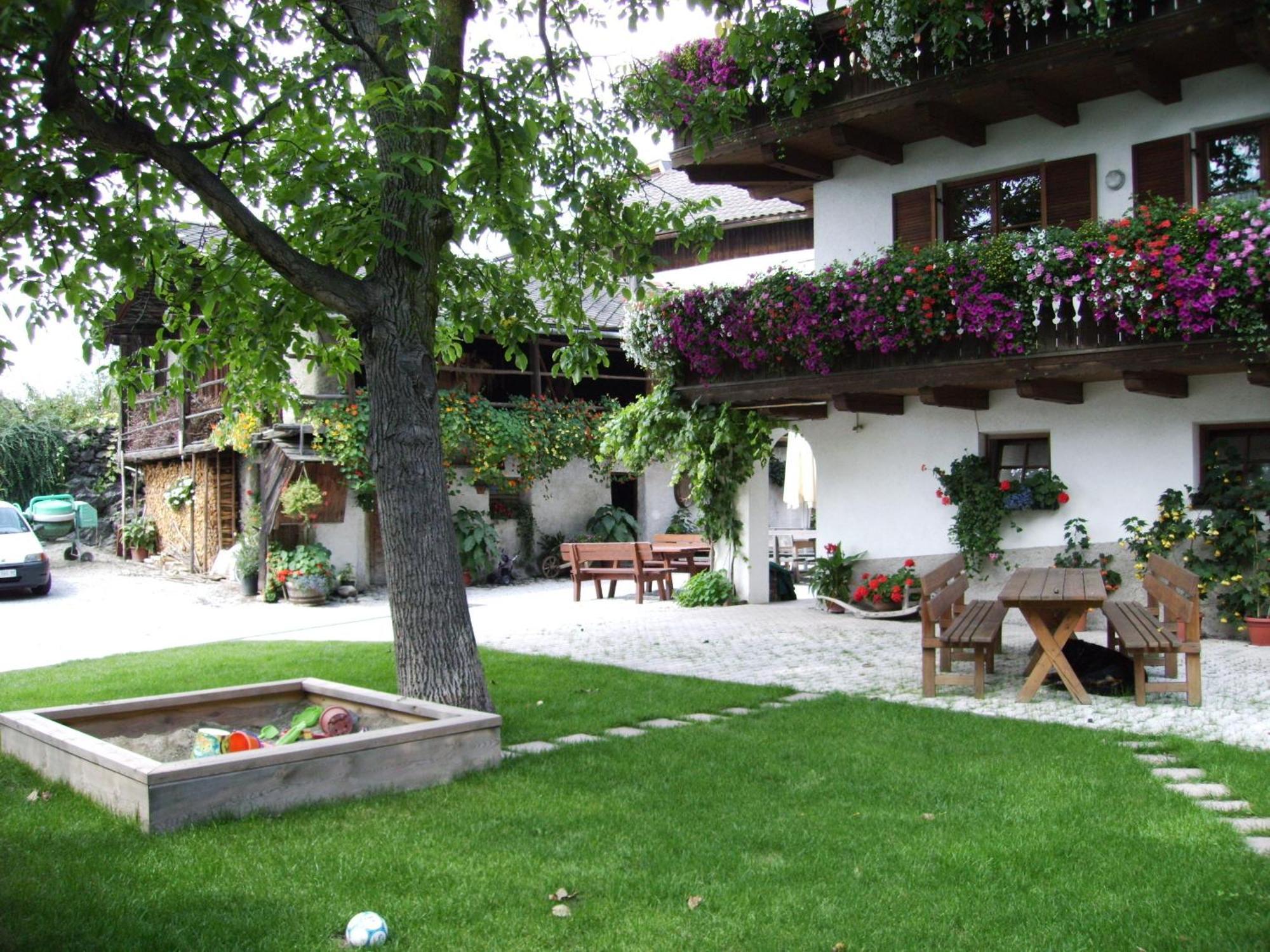 Ferienwohnung Huberhof Brixen Exterior foto